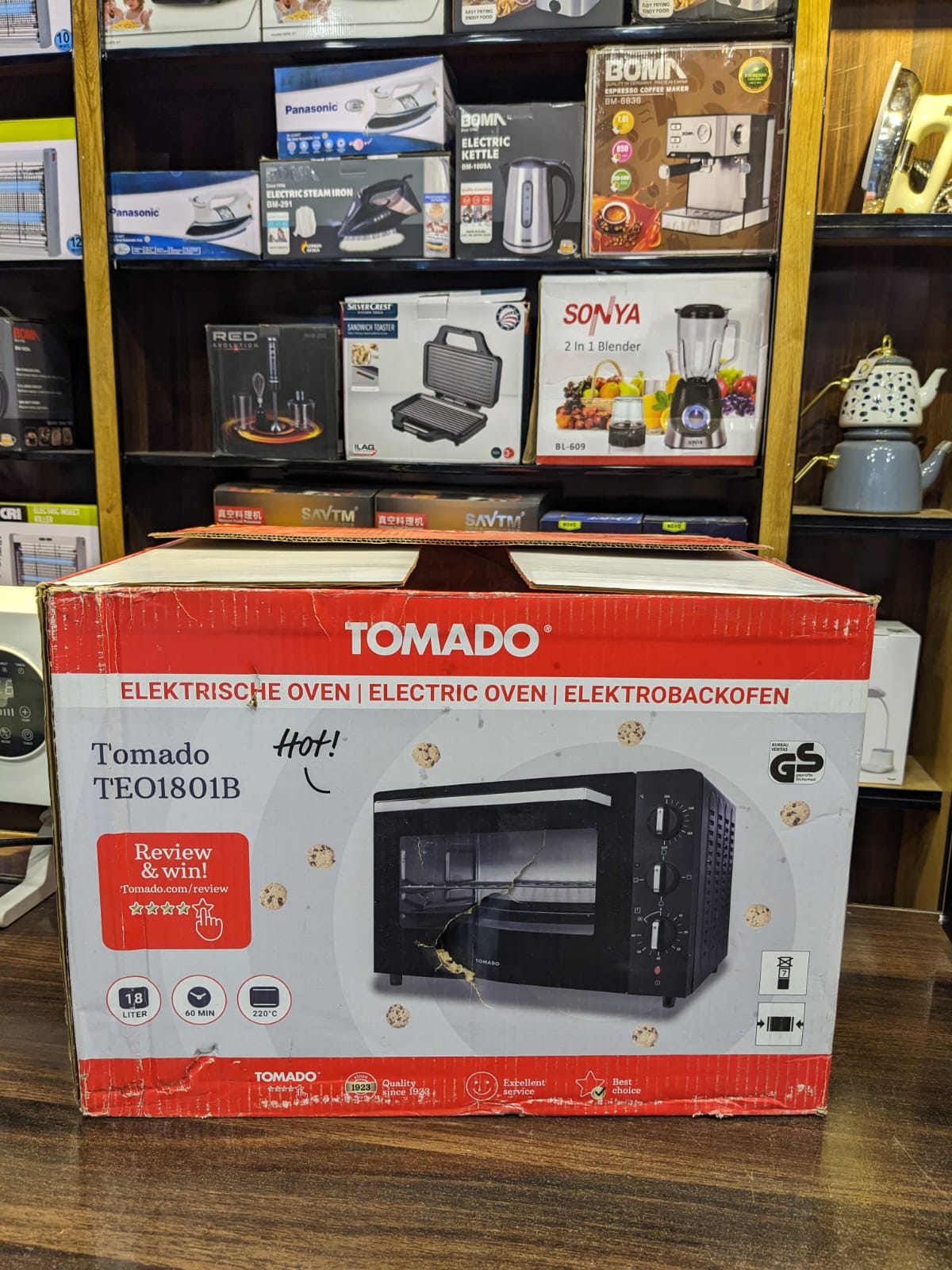 Tomado 18L Electric Oven TEO1801B