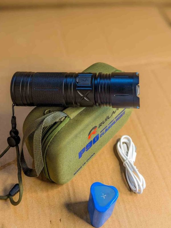 P90 Mega-Range Flashlight: Imported Excellence with 1KM Reach (Lot Imported)