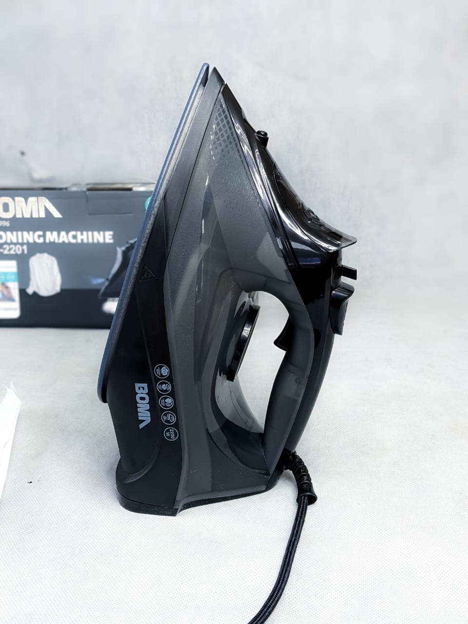 German Lot Boma High Quality Steam Iron BM-2201