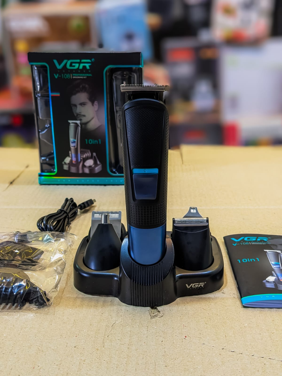 Amazon Lot Imported VGR 10 in 1 Grooming Kit V-108